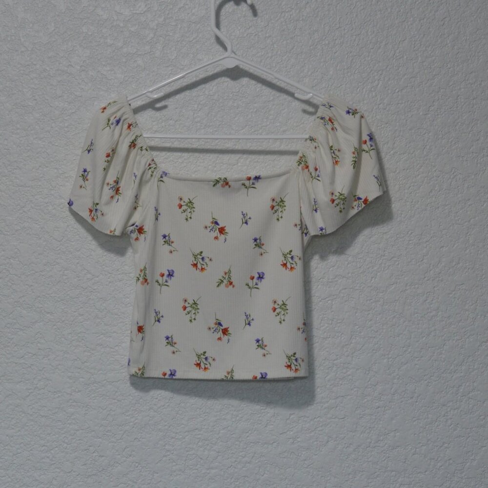 Womens Forever 21 White Shirts with Flowers